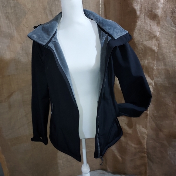 Womans Fall Jacket. Large. St John's Bay - Picture 4 of 9